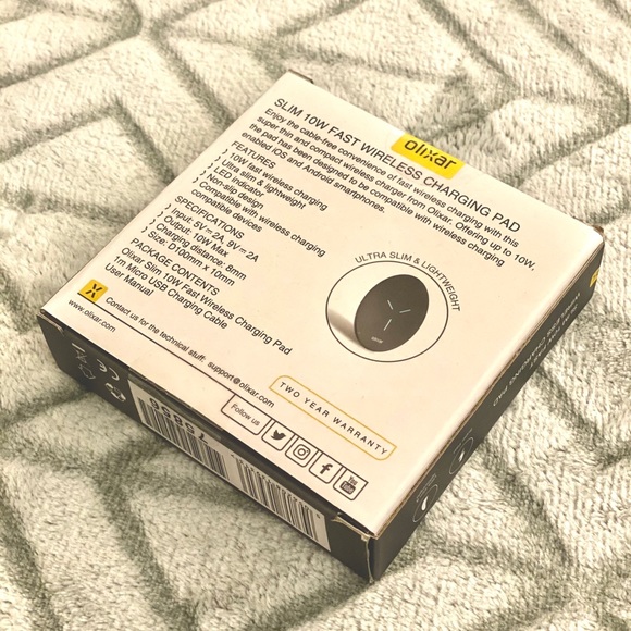 • NEW • Olixar Slim 10W Fast Wireless Charging Pad - Picture 3 of 4